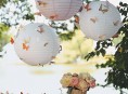 imagen Decora tu fiesta al aire libre con mariposas