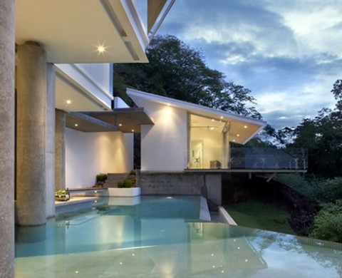 Casas una residencia en Costa Rica con vistas impresionantes-22