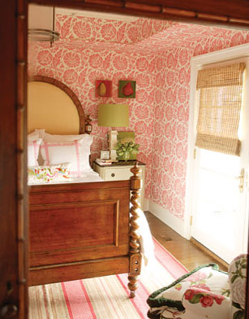 Rojo, rosado y lila en las habitaciones-02