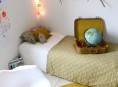 imagen Apartamento con detalles en amarillo
