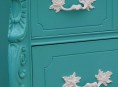 imagen Restauración de un mueble en color turquesa