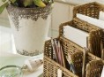 imagen Una habitación con una decoración encantadora