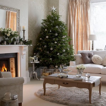 Diez salones decorados para Navidad 4