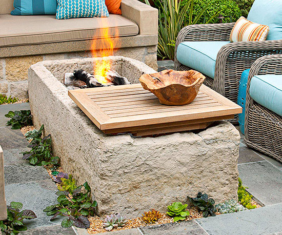 La transfornación moderna de un pequeño patio Para decoración Pisos patio