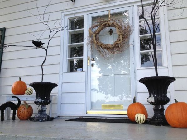 decoraciones-de-halloween-para-la-puerta-de-casa-04