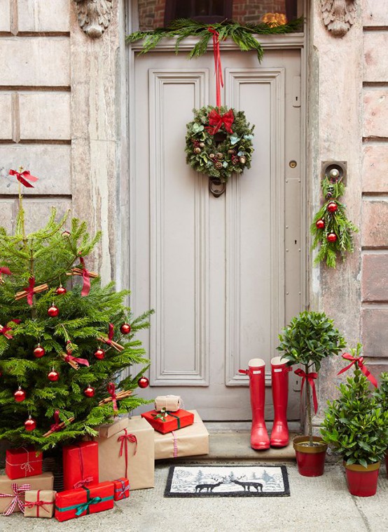 ideas-para-decorar-la-puerta-de-tu-casa-esta-navidad-01