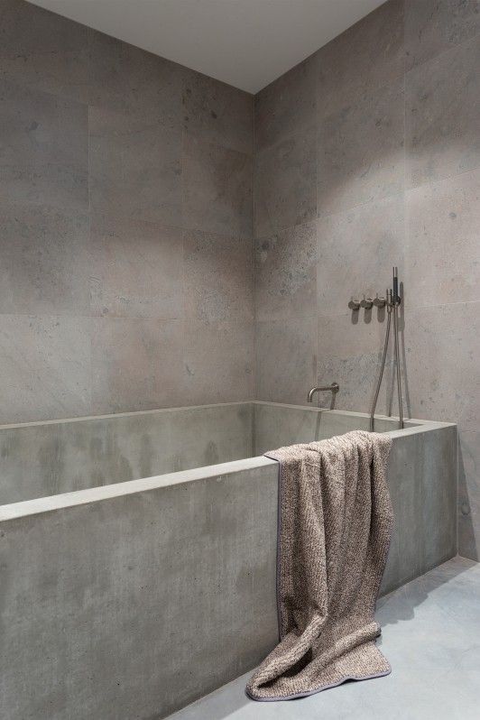 Baños revestidos con cemento pulido