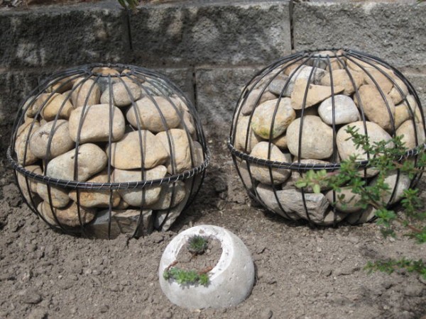 esferas-decorativas-diy-para-el-jardin-01