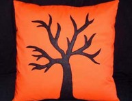 imagen Decorando para Halloween: Calabazas y Almohadones