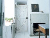 imagen Una cocina blanca y rústica