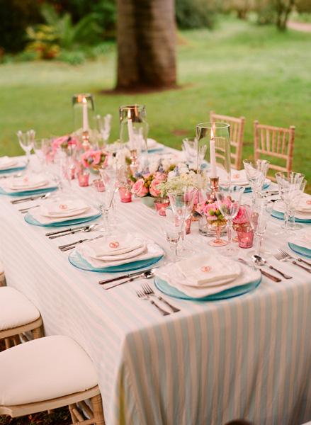 Decoracion_ Rosa y azul para una comida en el jardín-04