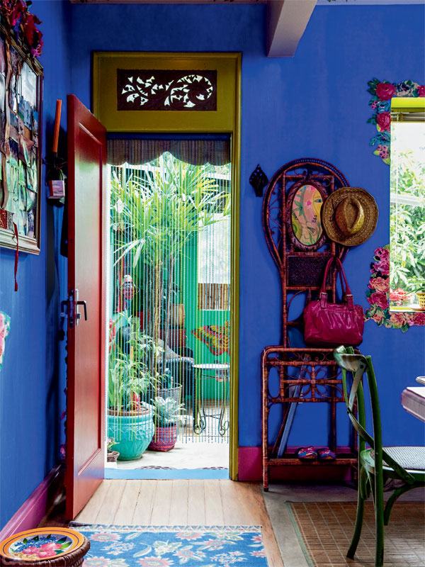 la-luz-y-el-color-de-una-casa-brasilena-01