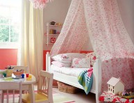 imagen Luz y color en 5 dormitorios para chicas