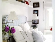 imagen Dormitorios en blanco con detalles de color