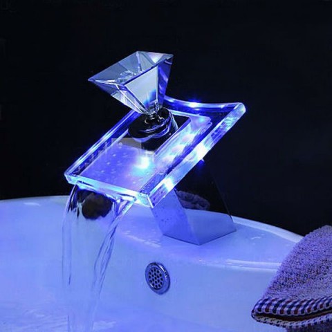 Grifería de baño con luces LED 5