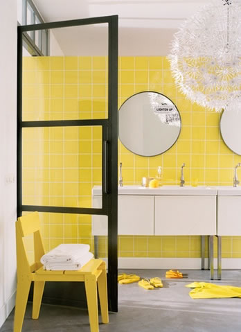 Baños en amarillo 9