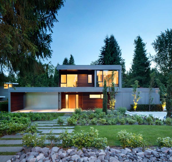 una-casa-contemporanea-en-canada-01