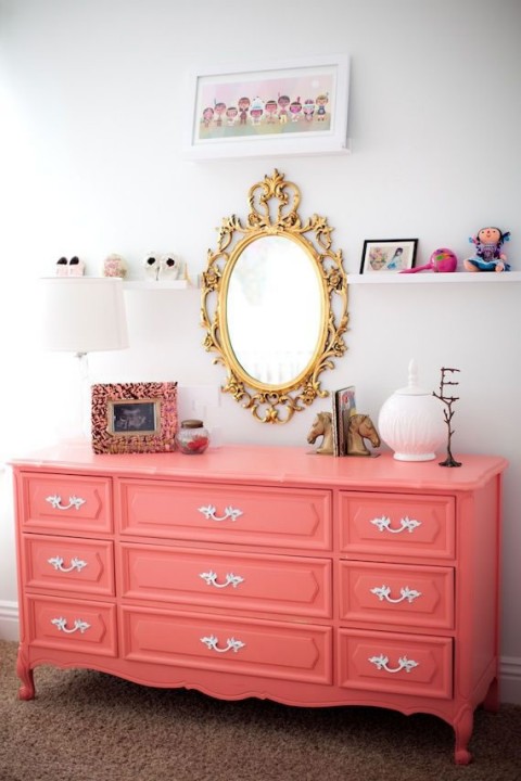 Decora tu hogar con el color coral