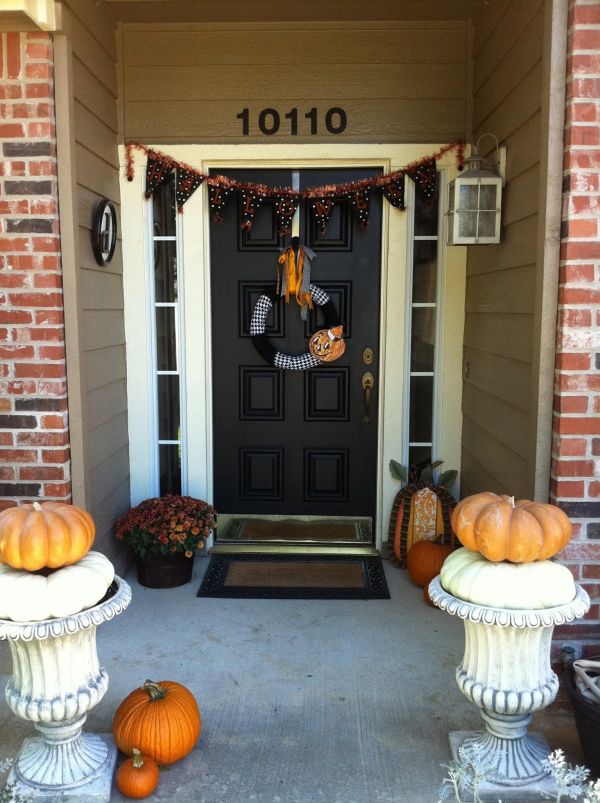 decoraciones-de-halloween-para-la-puerta-de-casa-07