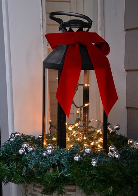 ideas-para-decorar-con-luces-navidenas-la-entrada-de-casa-08