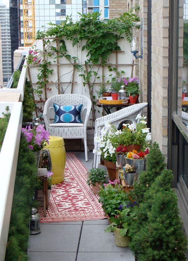 ideas-de-decoracion-para-un-balcon-acogedor-04