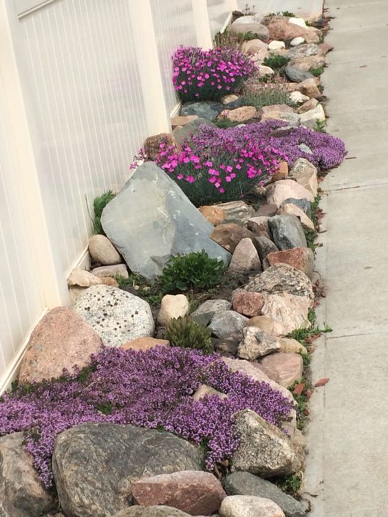 recurso lino Hundimiento Ideas para decorar tu jardín con piedras y rocas