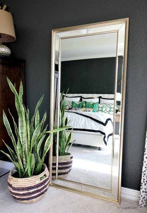 Decora tu hogar con espejos hasta el piso