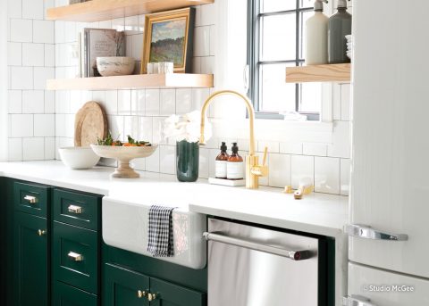 Cómo usar acentos metálicos en la cocina paso a paso