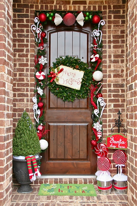 Semejanza corriente mesa 10+ ideas para decorar puertas en Navidad ¡Te encantarán!