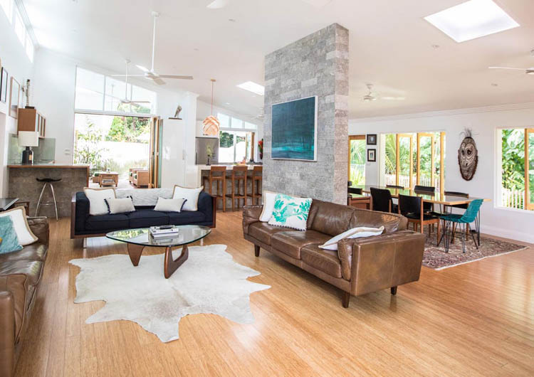 Salones marrones que demuestran que es un color bonito