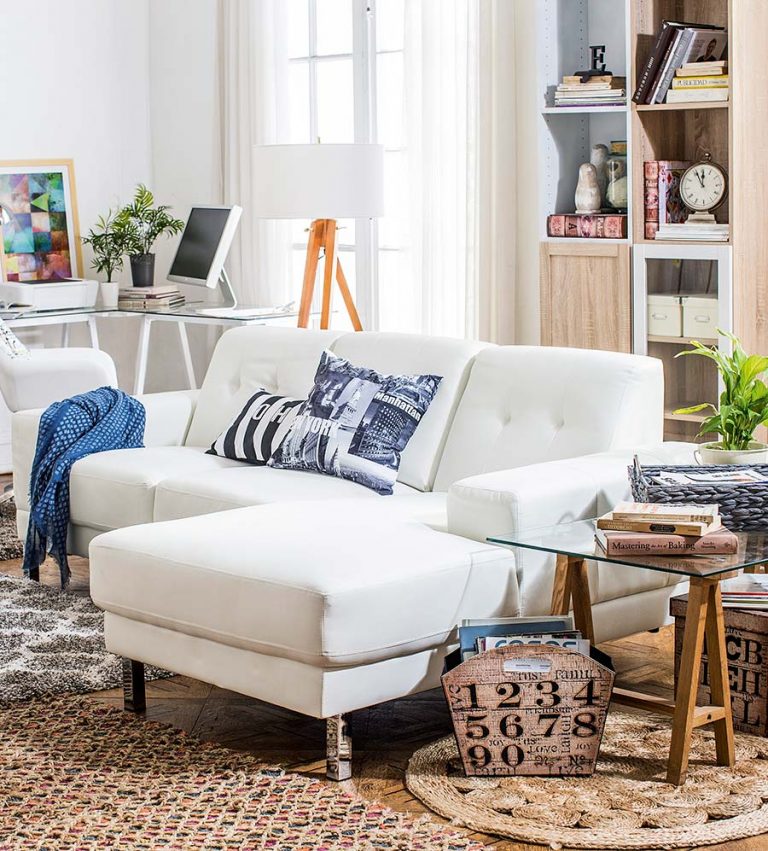 Ideas de sofás pequeños que maximizarán el espacio