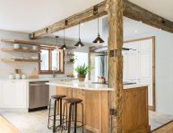 imagen Tips para introducir madera en la decoración de tu cocina